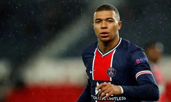 Yes, just like you read. PSG wants a fortune for Kylian Mbappé, but still, they would have to pay a fortune to sell him.