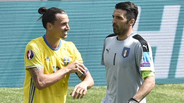 Zlatan Ibrahimovic and Gianluigi Buffon are two of the players with the most history in Seria A and in the world and one of them said he will play much longer than the other.