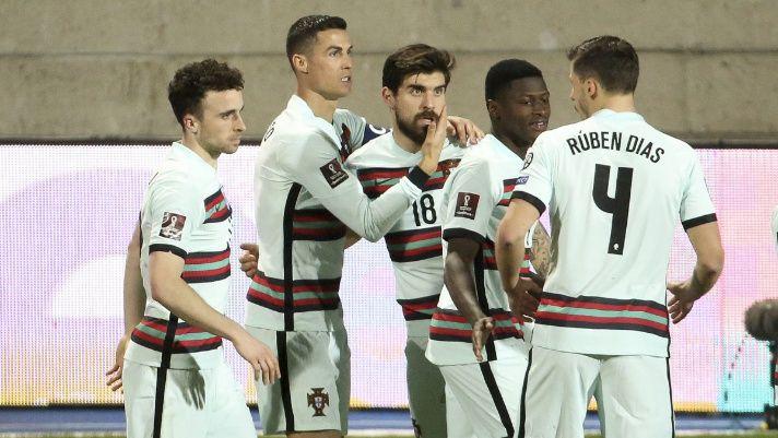 
   Full 23 man list for Portugal 
 