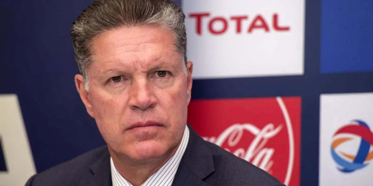 He arrived in Chivas in 2019.