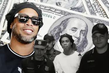 2020 was atypical for Ronaldinho as he suffered many misfortunes in his life but finally, thanks to some businesses, he managed to earn more than $ 1 million after getting out of jail.