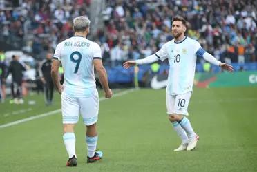 A few hours after giving a press conference in the bowels of the Camp Nou stadium, the Argentine star met with friends at his residence in Castelldefels