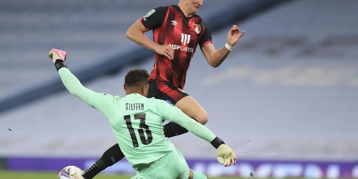 A goalkeeper for the United States National Soccer Team had his first chance at a big group in England.