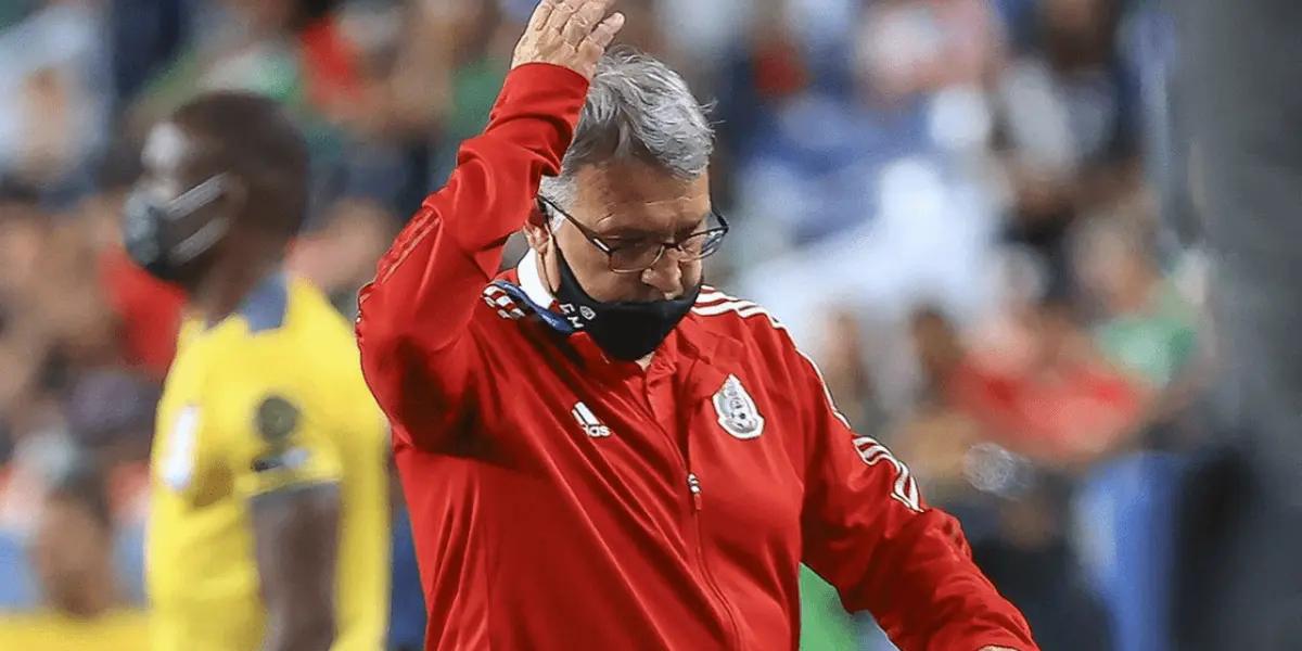 A Liga MX coach went all out against Tata.