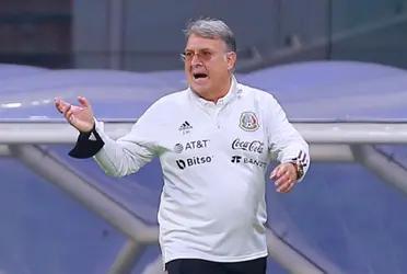 A new coach was spotted on Estadio Azteca.