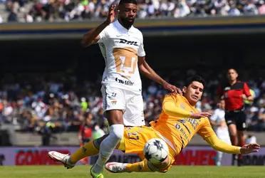 A penalty in stoppage time gives Tigres the win.