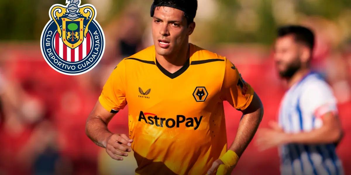 A return to Liga MX is far off, but possible for Raul Jimenez. At Chivas, only one person could convince him.