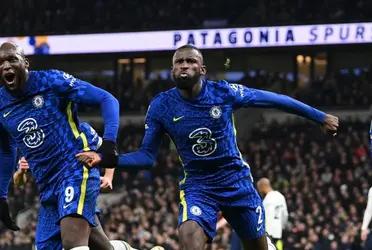 A solo goal from Antonio Rüdiger was enough for Chelsea to beat Tottenham (0-1) in the second leg of the EFL Cup semi-finals.