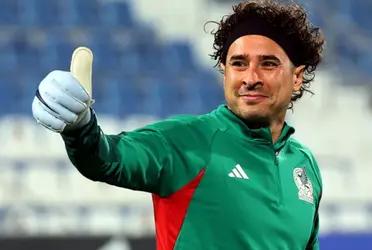 A surprising player because he began to flatter Ochoa and thus wants to win over the group and be in El Tri.