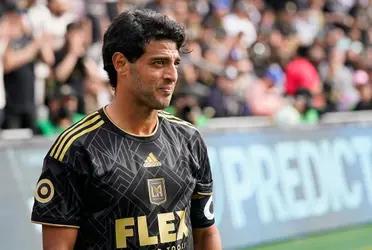 According to media reports confirmed by ESPN, 'El Bombardero' will stay with the 'Black & Gold' in MLS.
