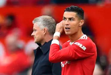 According to the English press, the "Red Devils" players are not happy with the Norwegian's management on the bench. In addition, they point him out for having certain favorites.