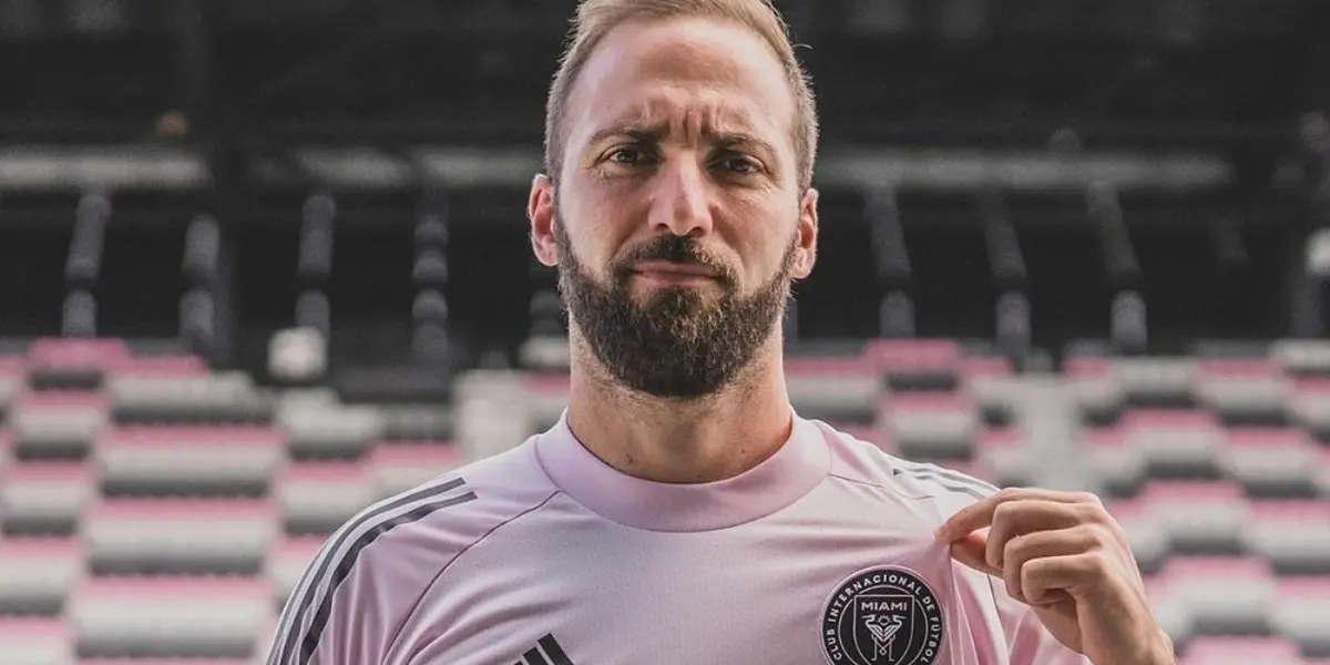 After beating Cincinnati 2-1 and securing his qualification to the MLS playoffs, Gonzalo Higuain will receive a large amount of money for achieving the goal.