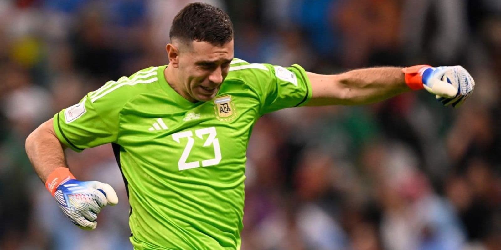 After becoming one of the heroes in the penalty shootout, it was learned that he told the French footballers.