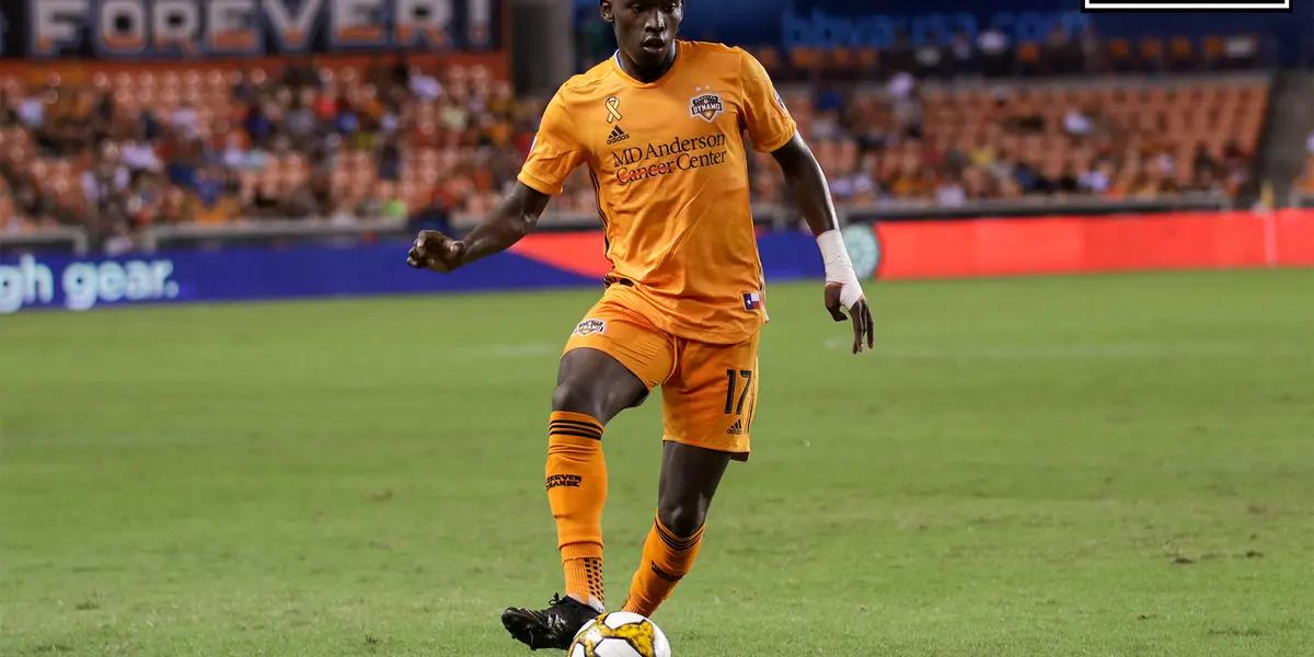 After having a great experience in MLS, Alberth Elis will continue his career in Portugal. He will join Reggie Cannon and Jorge Benguché in Boavista Futebol Club.