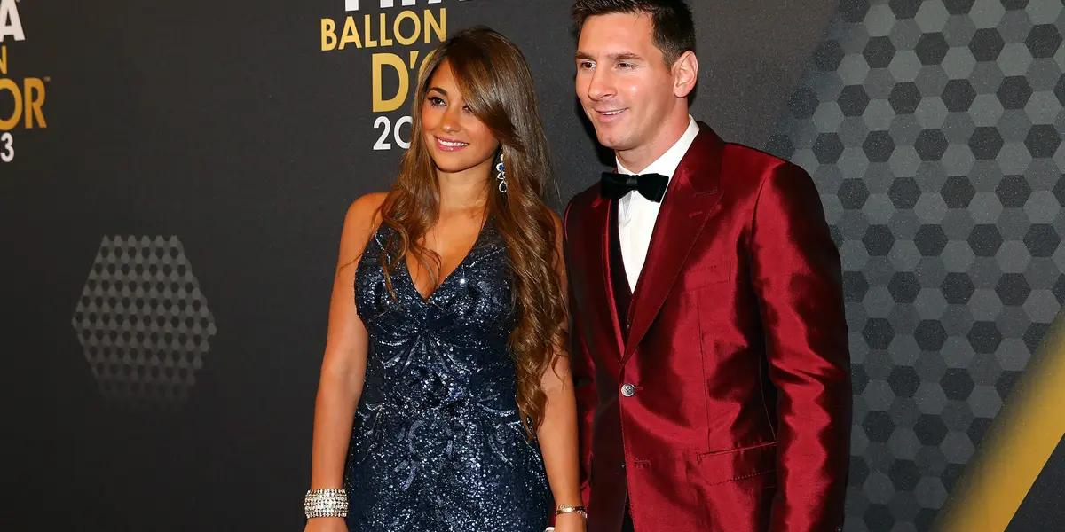 After Lionel Messi's press conference, Antonella Roccuzzo, who accompanied him at all times, was as emotional as her husband when he spoke and the messages of affection poured in for the couple.