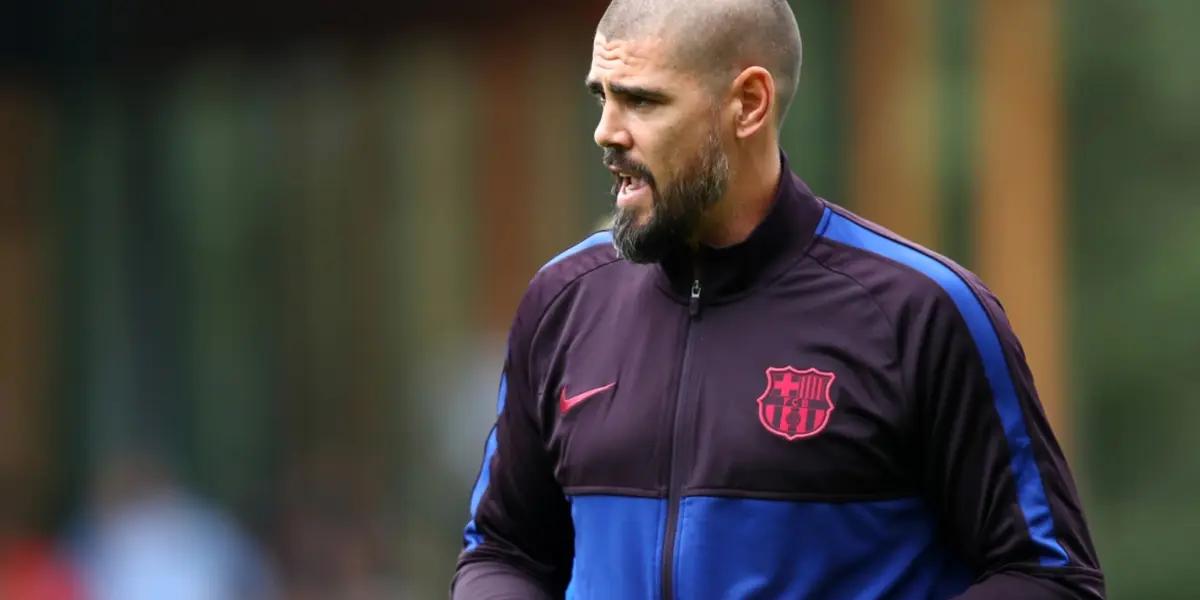 After playing for Barcelona and Manchester United, Victor Valdes started a journey as a coach with lots of confrontations. Today he was accused by one of his former players.