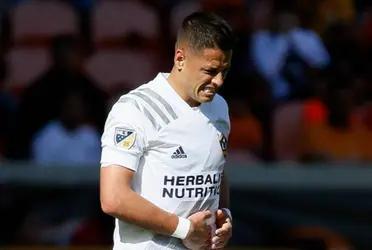 After the bad year of Los Angeles, “Chicharito” Hernandez recommended an Argentinian player to buy.