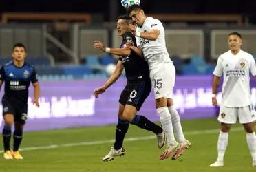 After the departure of Guillermo Barros Schelotto, LA Galaxy is looking for the best option and they would be choosing between these three options.