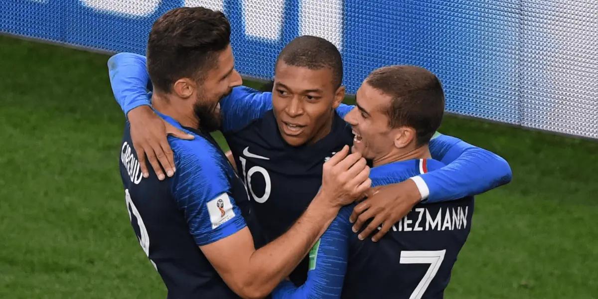 After troubles with his ankle, this important France player just left the pitch.