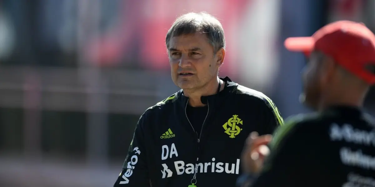 Aguirre will replace Juan Reynoso as La Máquina coach.