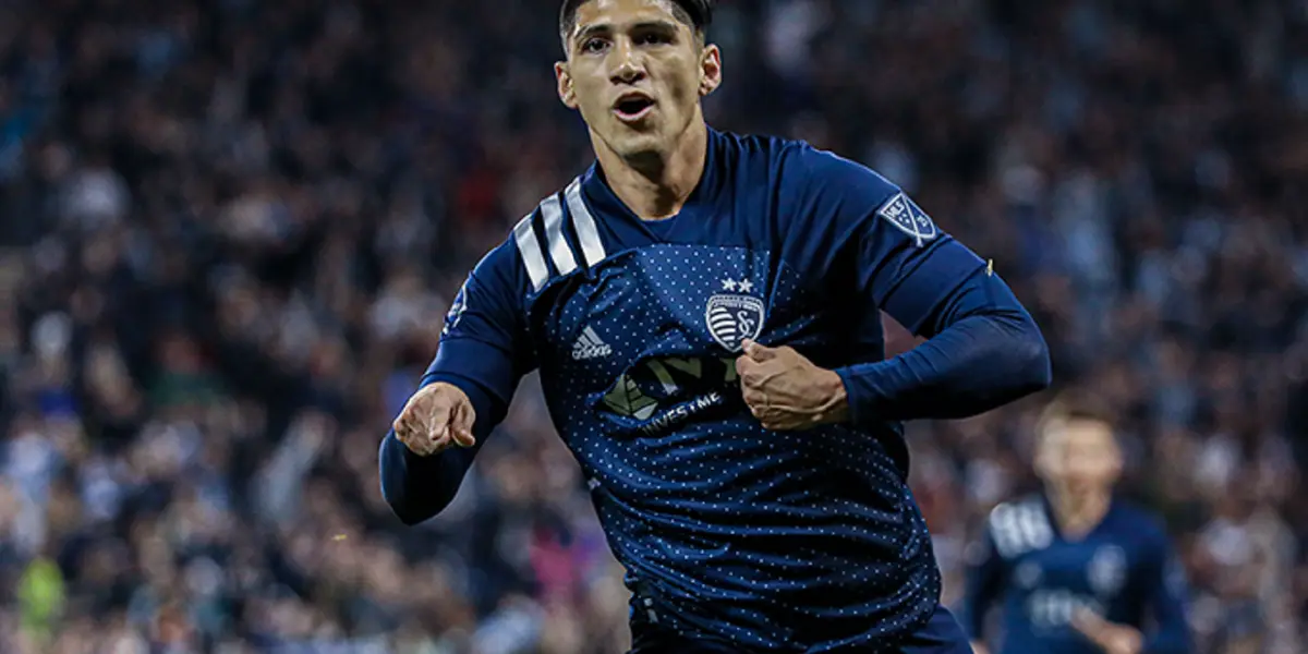 Alan Pulido: How much money does he receive for every goal he scores at Sporting Kansas City