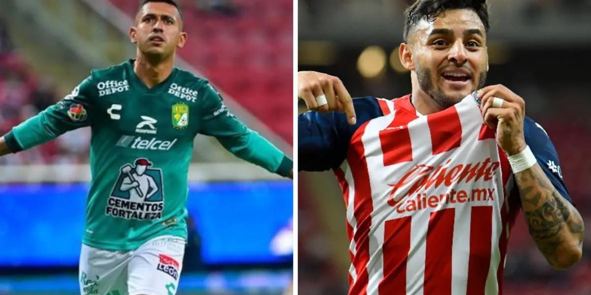 Alexis Vega with the Chivas de Guadalajara jersey.