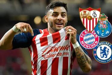 Alexis Vega would have a ticket to Europe, but another club besides PSV would be interested in the Mexican