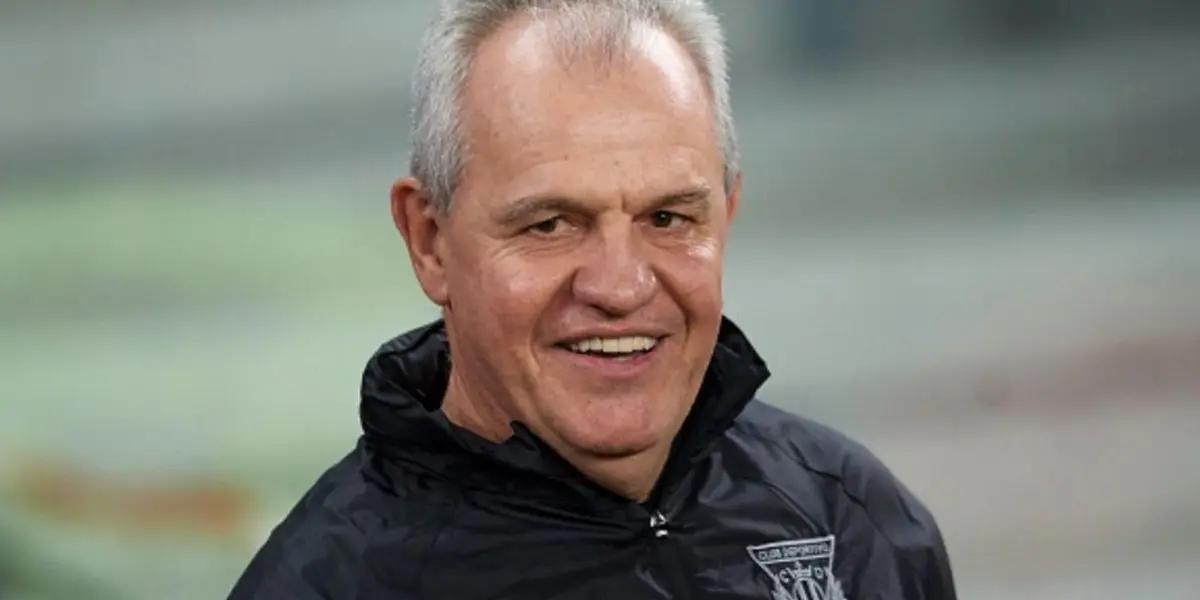 Altonio Mohamed is going to be replaced for Aguirre next year and he wants to make a competitive team.