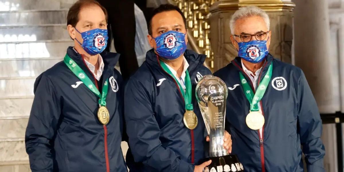 Álvaro Dávila will not continue with Cruz Azul, following the decision made by Cruz Azul Cooperative.