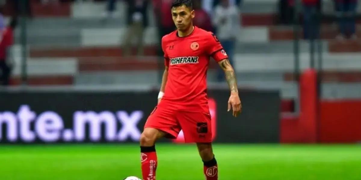 America and Toluca remain tied, thanks to the Diablos' captain
