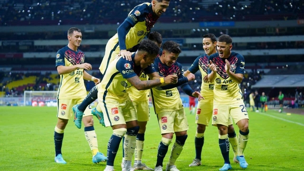 América is still looking for a new striker and the option of signing this striker is still present due to his situation.