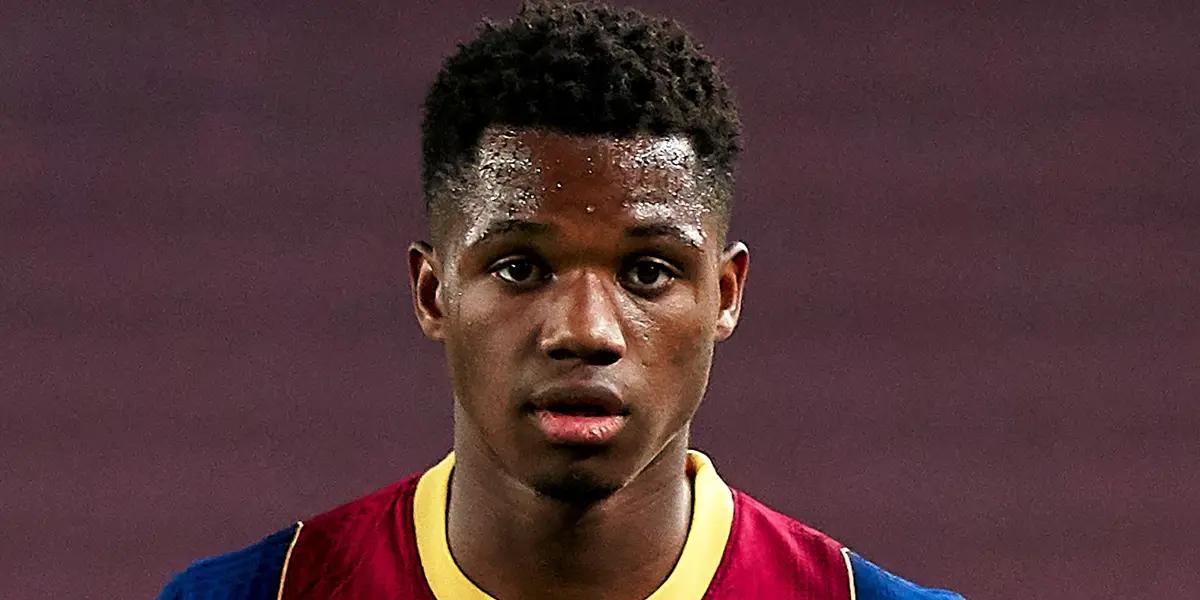 Ansu Fati signed a new contract extension with Barcelona for another six years with a release clause of €1bn despite having offers from other clubs.