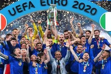 Arsenal are ready to sign Italian midfielder Manuel Locatelli but he wants to sign for Juventus.