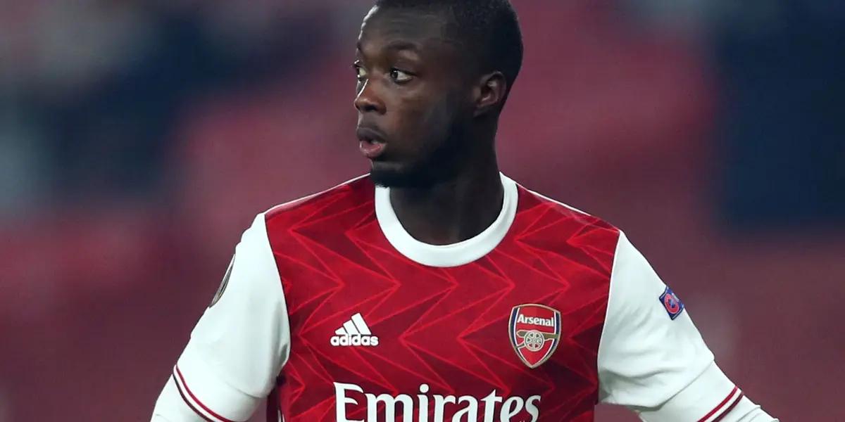 Arsenal are willing to cut their losses on the £72m player they signed three years ago and are poised to replace him with a 22 year old player from Belgium.