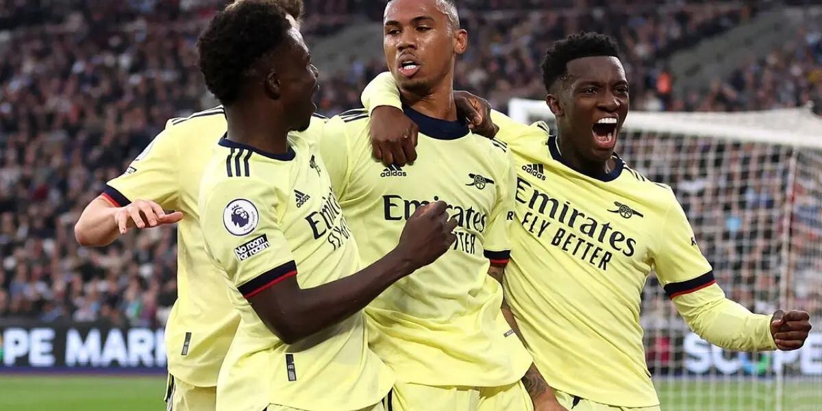 Arsenal defeated West Ham United 1-2 in the 35th round of the Premier League. The result is essential for the Gunners to remain in the fight for the Champions League places.