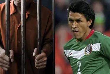At the time he was seen as the new Claudio Suárez, he looked like the new Claudio Suárez, and he was expected to provide many conditions on the field, but now he is in prison.