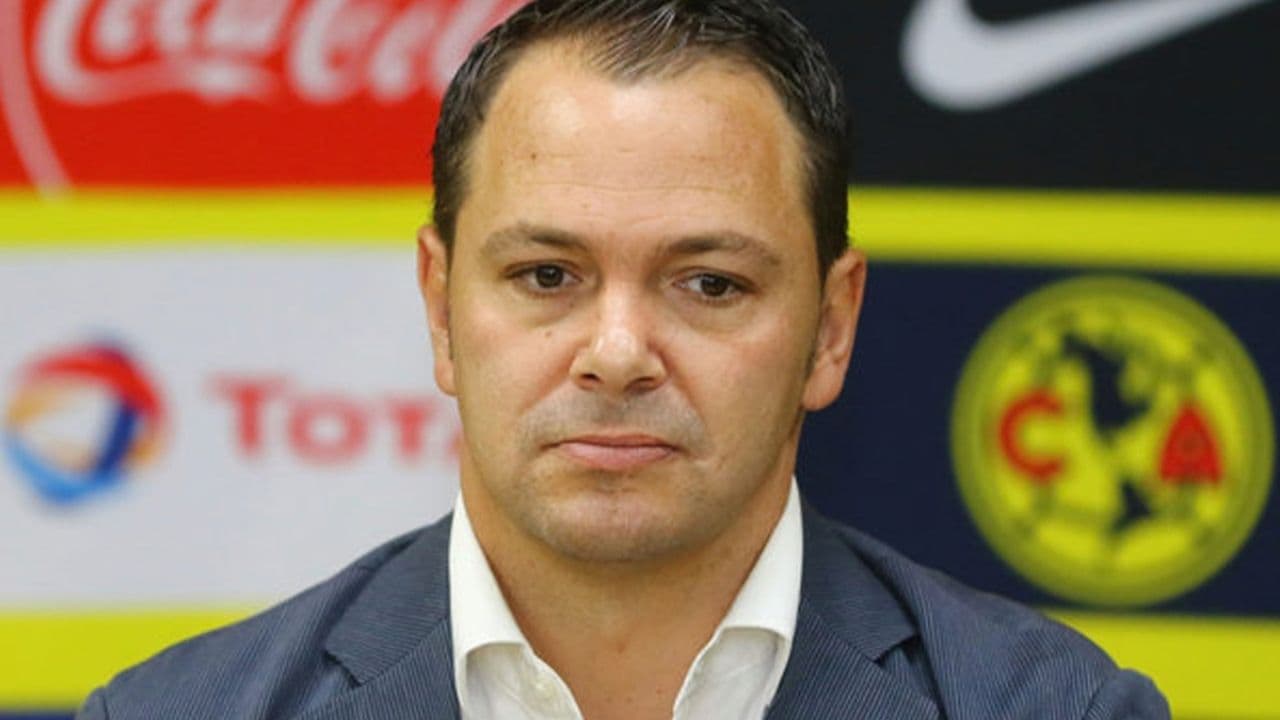 Azulcrema fans wanted him as Santiago Baños' replacement, but it is revealed that he has problems with the law and could go to prison.