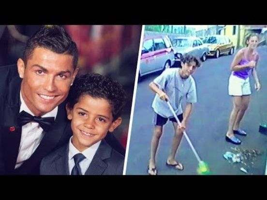 
   Cristiano Ronaldo cleaned the streets to help his mother 
 