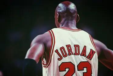 Back in the 90's he got to meet a Mexican player that made him follow this Liga MX team.