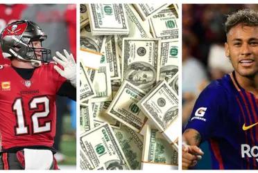 Being an NFL legend will for sure allow you to have an extraordinarily beautiful mansion… but can you compete with one of the greatest soccer players in the world?