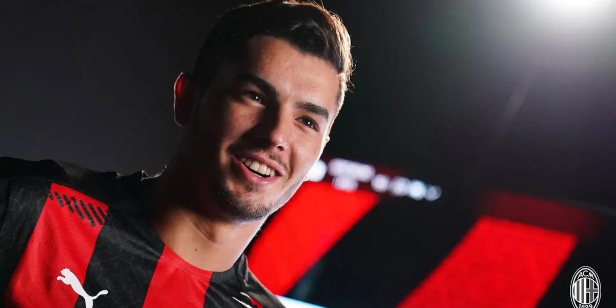 Brahim Diaz wearing the AC Milan jersey.