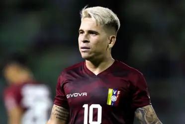 Carlos Salcedo is ready to join Toronto FC.