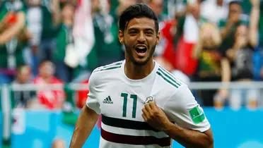Carlos Vela wearing the number 11 jersey of Mexico national team. (Source: Infobae)