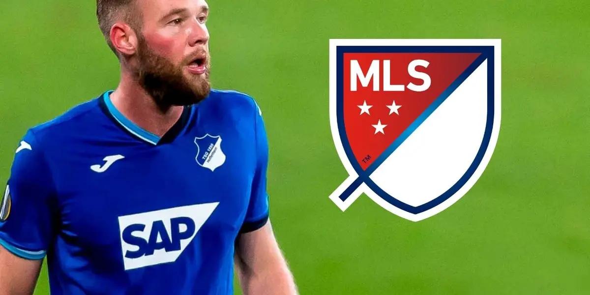 Center forward João Klauss arrives from Hoffenheim of the German Bundesliga, after spending time with several clubs in Europe in recent seasons.