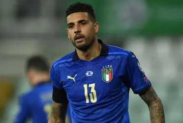 Chelsea are in discussions with Lyon about recalling Emerson Palmieri from his season loan.