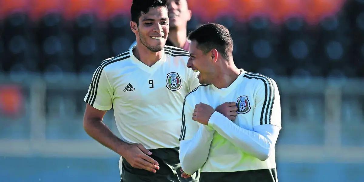 “Chicharito” hasn’t closed the door to returning to Mexico National Team.