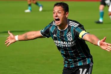 Chicharito Hernández scored a double and became MLS's top scorer with ten touchdowns.