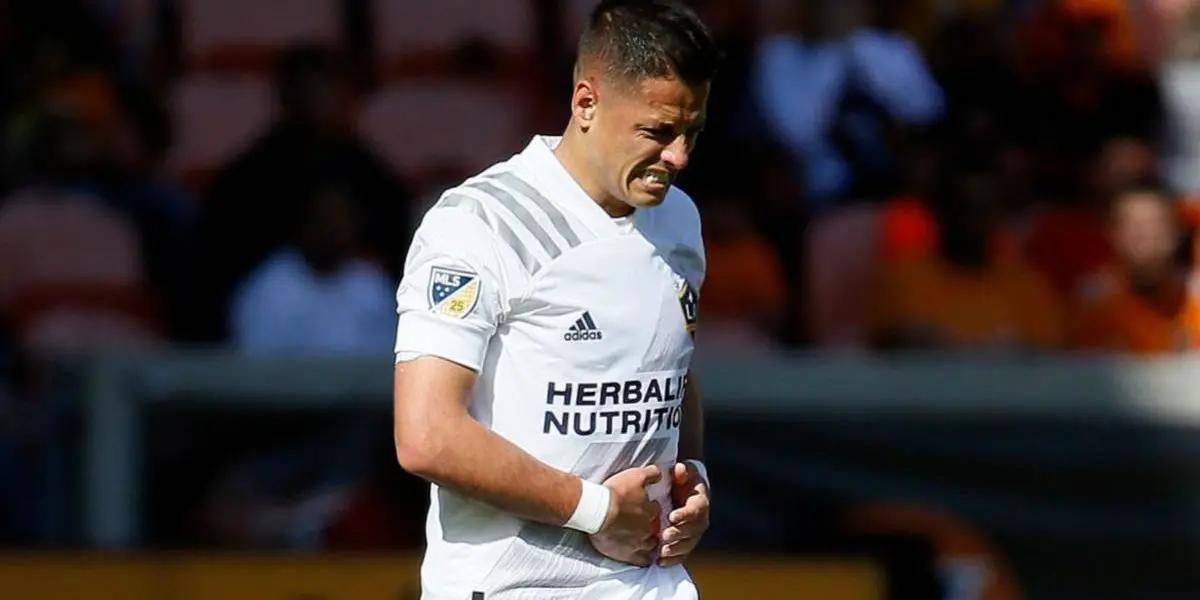 Chicharito Hernandez was not in the game against LAFC due to an injury but Barros Schelotto exposed it at a press conference