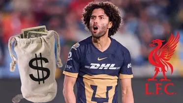 Chino Huerta con un costal de dinero y Escudo del Liverpool/FOTO: Liverpool FC