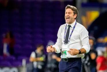 Chivas are looking for a replacement of Marcelo Michel Leaño.
